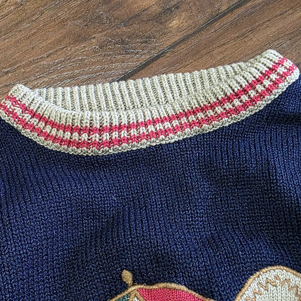 Boys Vintage Bear Sweater - Picture 4 of 7